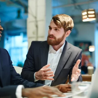 Managing Sales Reps vs Sales Engineers